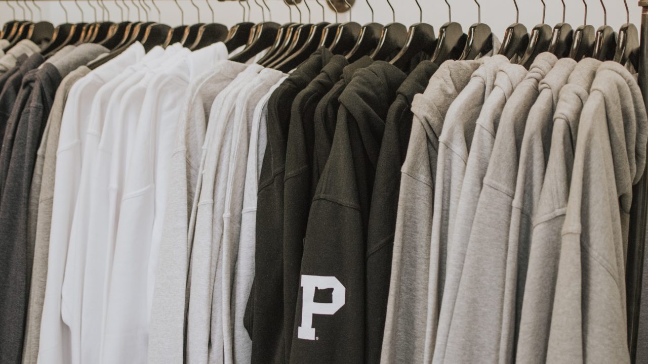 吉田直樹着用モデルの購入方法は パーカーが売り切れ続出で話題に もちっとぷらす